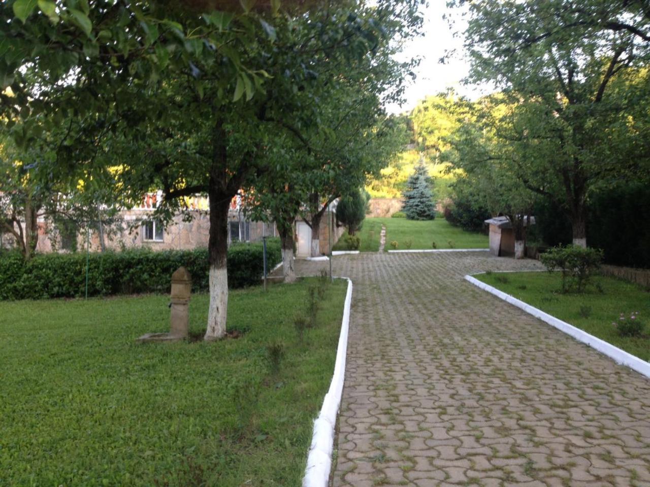 Отель Pigal Сапанча Экстерьер фото
